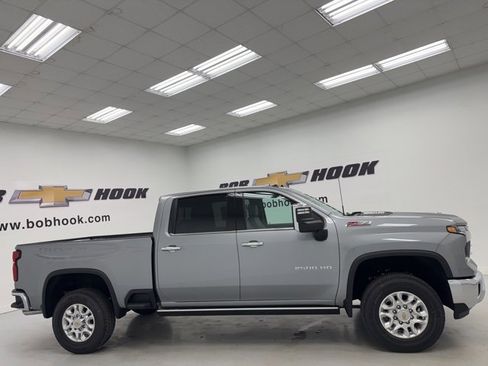 New 2026 Chevrolet Silverado 2500 LTZ w/ LTZ Convenience Package image 4