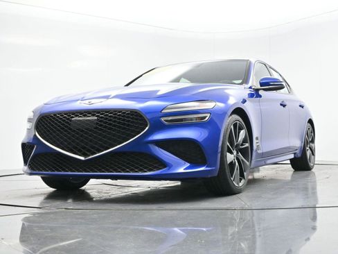 Used 2023 Genesis G70 2.0T w/ Sport Prestige Package RWD image 43