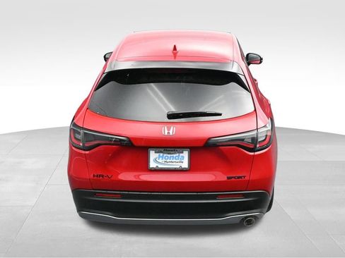 Certified 2026 Honda HR-V Sport image 32