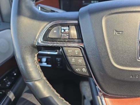 Used 2022 Lincoln Navigator L Reserve AWD/4WD image 21