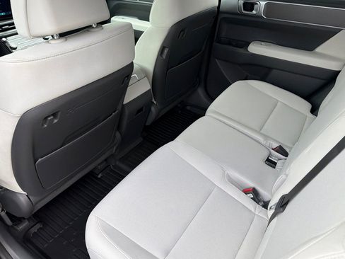 New 2026 Hyundai Santa Fe SE image 14