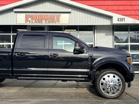 Used 2019 Ford F450 Lariat w/ Lariat Ultimate Package image 12