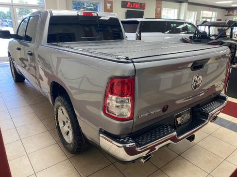 Used 2023 RAM 1500 Lone Star AWD/4WD image 2