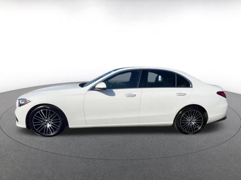 Used 2024 Mercedes-Benz C 300 Sedan image 9