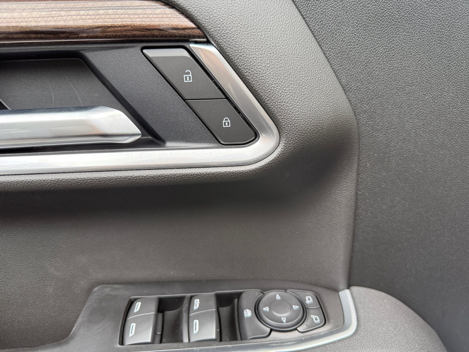 New 2026 Chevrolet Silverado 1500 RST AWD/4WD image 15