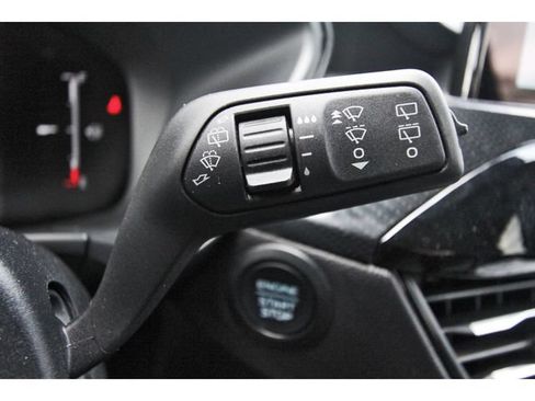 Used 2025 Ford Escape ST-Line FWD image 17