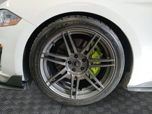 Used 2019 Ford Mustang GT w/ Equipment Group 301A image 23