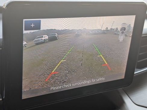 Used 2022 Ford Explorer XLT w/ Equipment Group 202A image 20