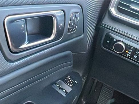 New 2025 Ford Mustang Premium image 28