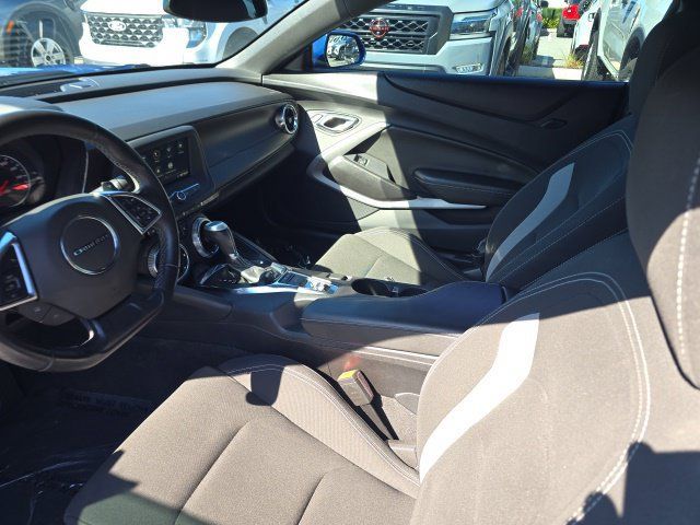 Used 2019 Chevrolet Camaro LT RWD image 8