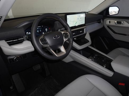 New 2026 Ford Explorer Active w/ Active Comfort Package image 21