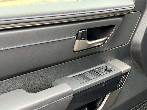 New 2026 Toyota Tundra Platinum AWD/4WD image 10
