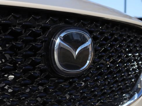 Certified 2024 MAZDA CX-30 AWD 2.5 S w/ Premium Package image 34