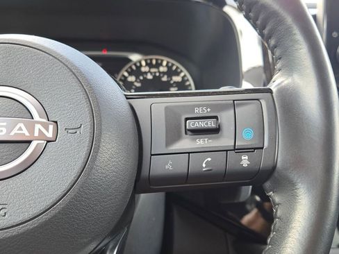 Used 2022 Nissan Pathfinder SL image 35