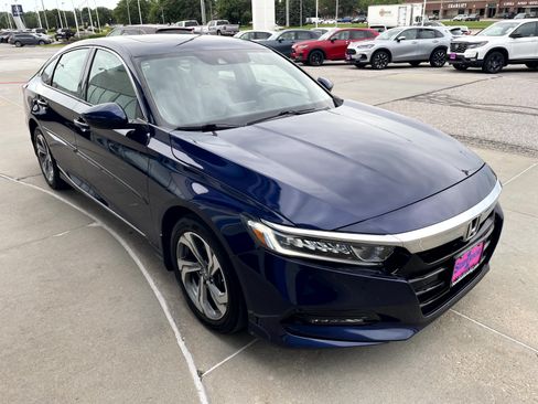 Used 2018 Honda Accord EX-L image 4