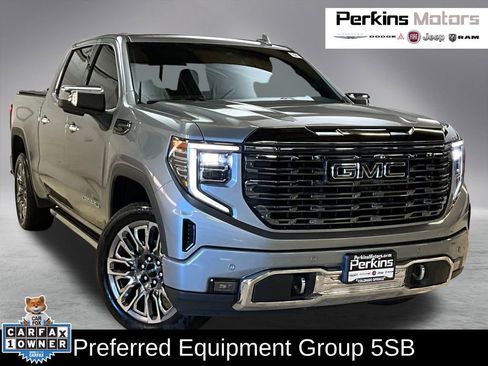 Used 2024 GMC Sierra 1500 Denali Ultimate image 1