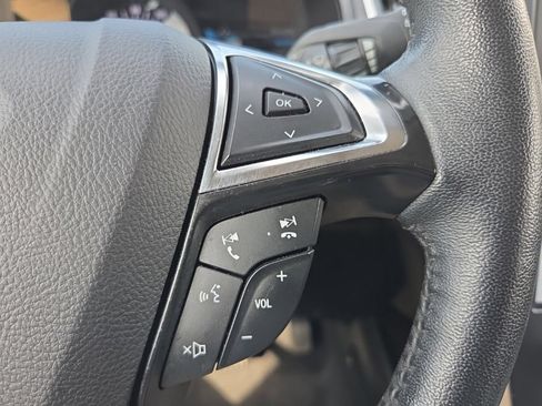 Used 2024 Ford Edge Titanium AWD/4WD image 20