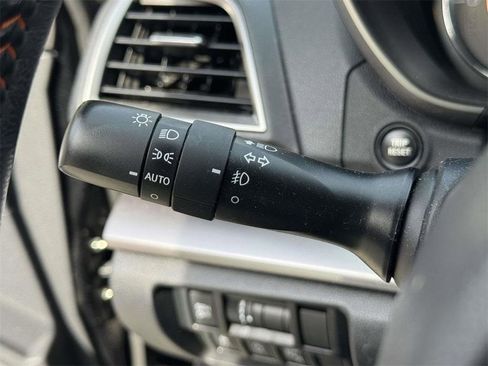 Used 2023 Subaru Crosstrek 2.5i Limited w/ Moonroof Package image 21