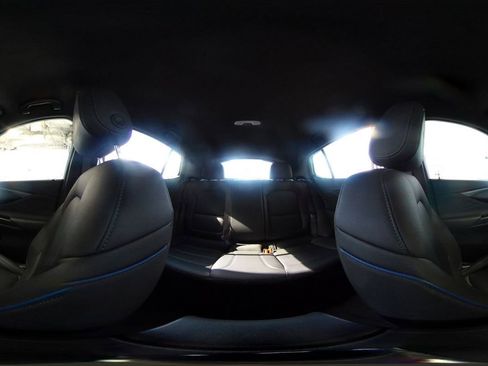 Used 2025 Buick Envista Sport Touring image 40