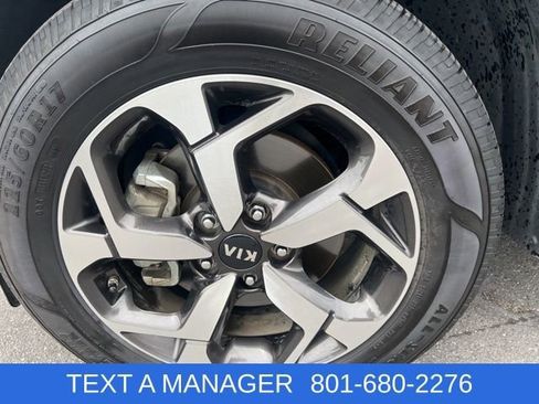 Used 2022 Kia Sportage LX AWD/4WD image 3
