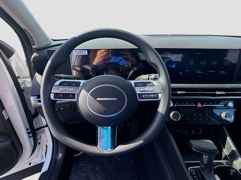 New 2026 Hyundai Tucson SEL image 8