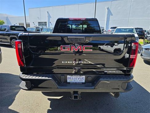 New 2025 GMC Sierra 2500 Denali w/ Technology Package image 4