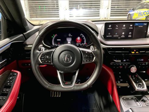 Used 2023 Acura MDX A-Spec image 18