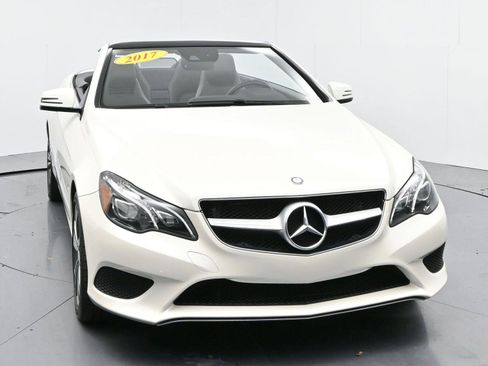 Used 2017 Mercedes-Benz E 400 Cabriolet image 2
