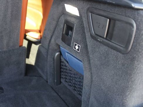 Used 2022 BMW ALPINA XB7 image 29