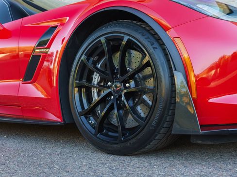 Used 2017 Chevrolet Corvette Grand Sport RWD image 39