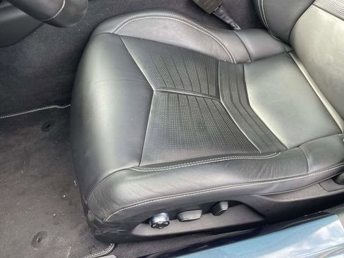 Used 2021 Chevrolet Corvette Stingray Premium Cpe w/ Z51 Performance Package image 12