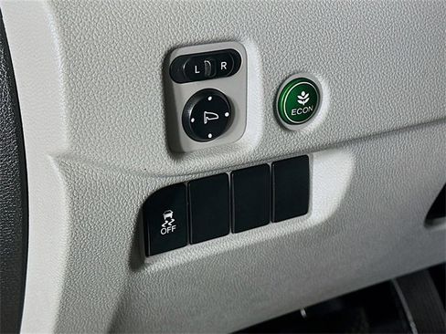 Certified 2018 Honda Pilot EX-L image 25