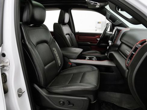 Used 2019 RAM 1500 Rebel AWD/4WD image 15