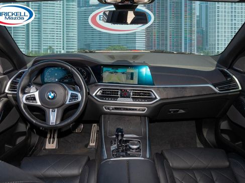 Used 2023 BMW X5 M50i w/ Climate Comfort Package image 8