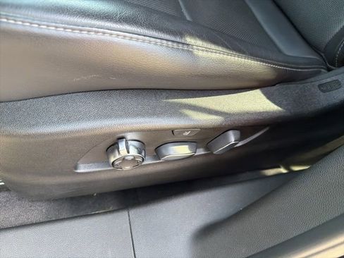 Used 2020 Cadillac XT4 Premium Luxury image 13