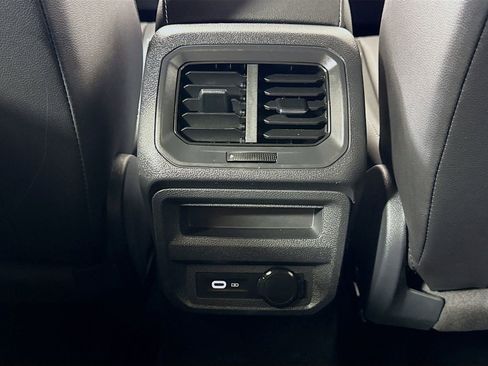 Used 2023 Volkswagen Tiguan SE R-Line AWD/4WD image 23