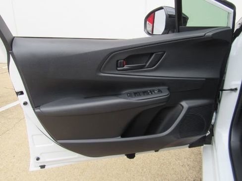 Used 2023 Toyota Prius Prime SE image 13