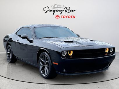 Used 2019 Dodge Challenger SXT w/ Blacktop Package