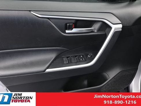 Used 2024 Toyota RAV4 SE AWD/4WD image 21