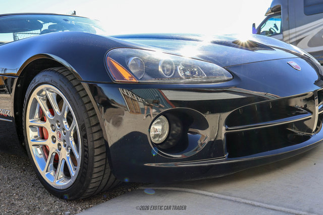 Used 2004 Dodge Viper SRT-10 RWD image 70