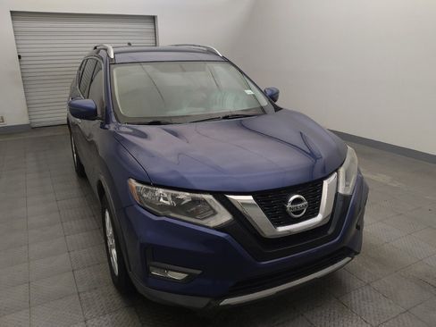 Used 2017 Nissan Rogue SV FWD image 14