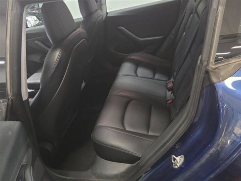 Used 2021 Tesla Model 3 Long Range AWD/4WD image 9