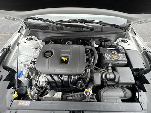 Used 2023 Kia Forte LXS image 25