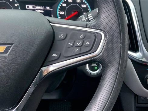 Used 2020 Chevrolet Equinox LS w/ LS Convenience Package image 19