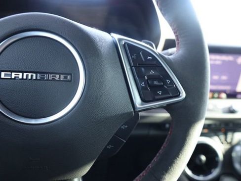 Used 2019 Chevrolet Camaro ZL1 image 28