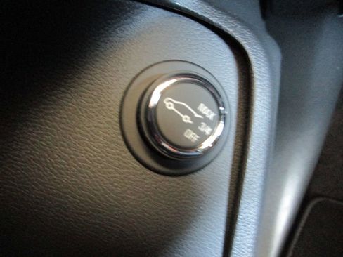 New 2026 Chevrolet TrailBlazer LT w/ Convenience Package FWD image 51