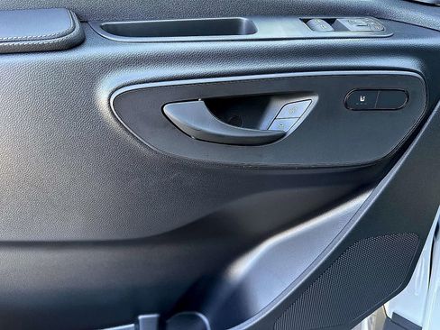 New 2025 Mercedes-Benz Sprinter 2500 image 11
