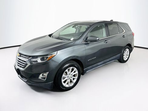 Used 2019 Chevrolet Equinox LT FWD image 3