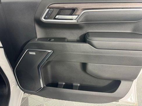 Used 2024 Chevrolet Silverado 1500 LTZ w/ LTZ Convenience Package II image 24