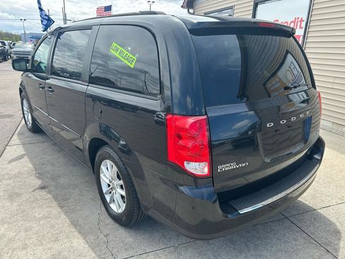 Used 2016 Dodge Grand Caravan SXT FWD image 7